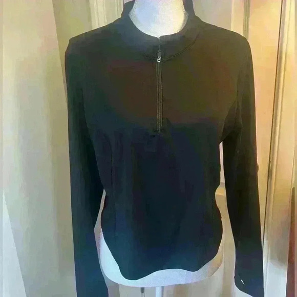 Oyanus yoga top. Black XL. Good condition - Picture 2 of 9